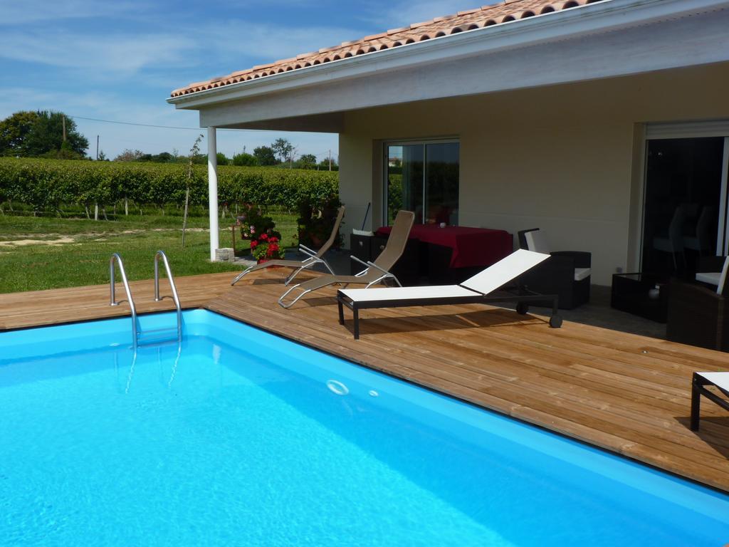 Gite Les Vignes Cravenceres Habitación foto