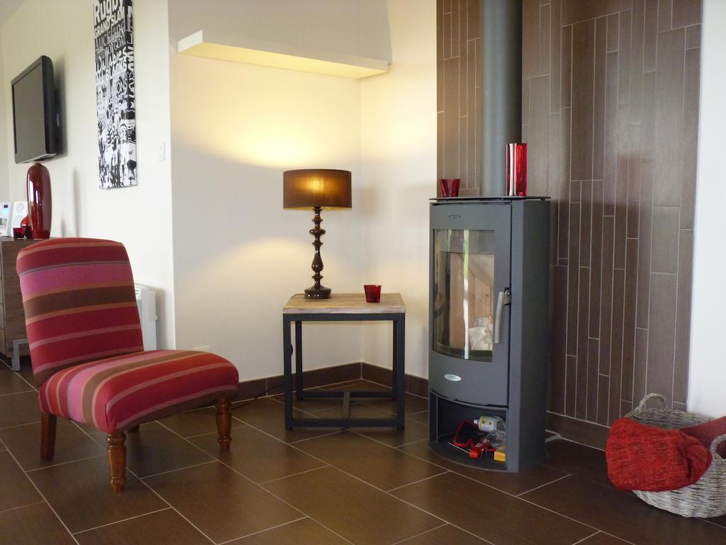 Gite Les Vignes Cravenceres Habitación foto